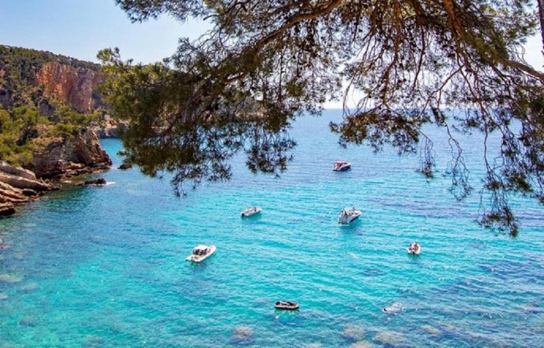 Villa Spacieuse, Climatisation, Piscine, Jardin Paysage, Proche Mer Saint-Cyr-sur-Mer Exteriör bild