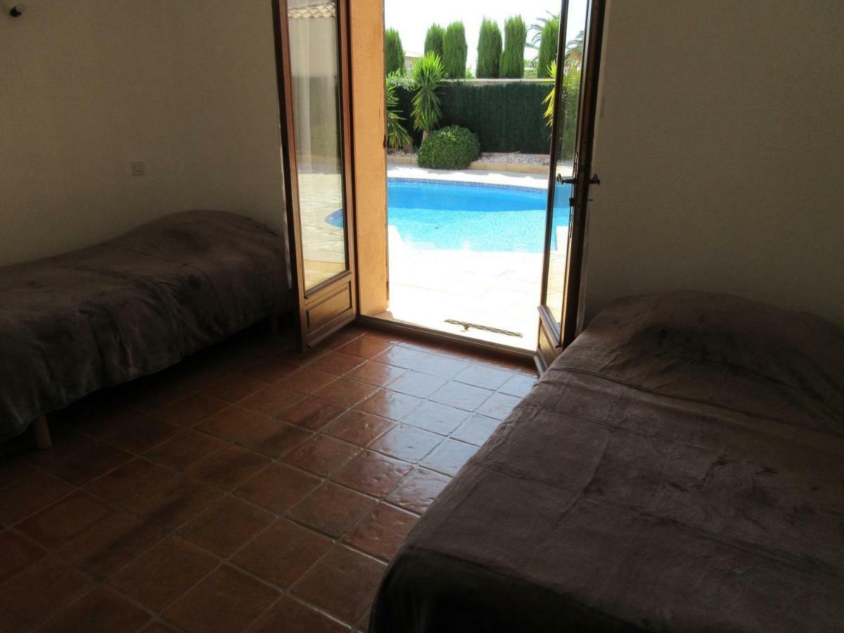Villa Spacieuse, Climatisation, Piscine, Jardin Paysage, Proche Mer Saint-Cyr-sur-Mer Exteriör bild